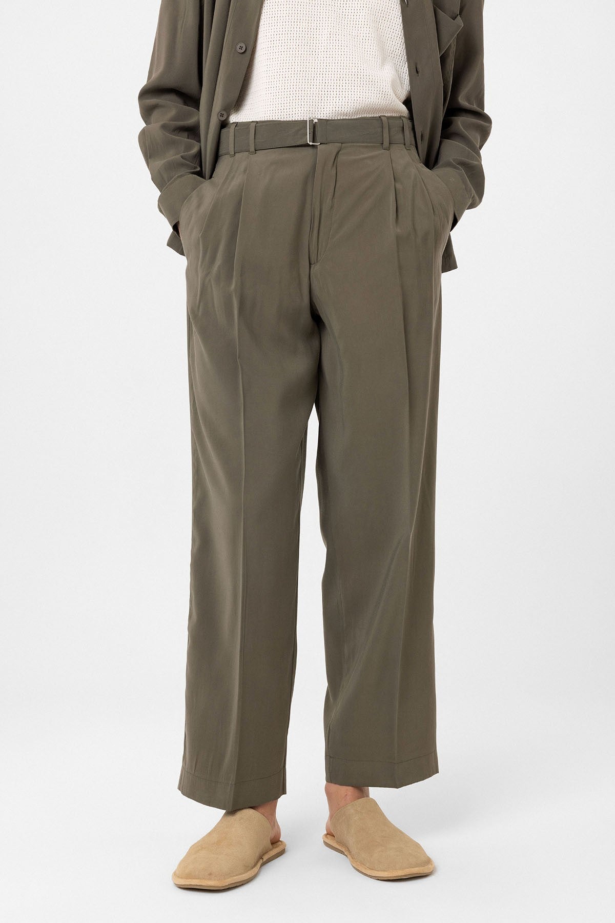 Antioch Modal Fabric Relaxed-Fit Men's Pants with a Belt