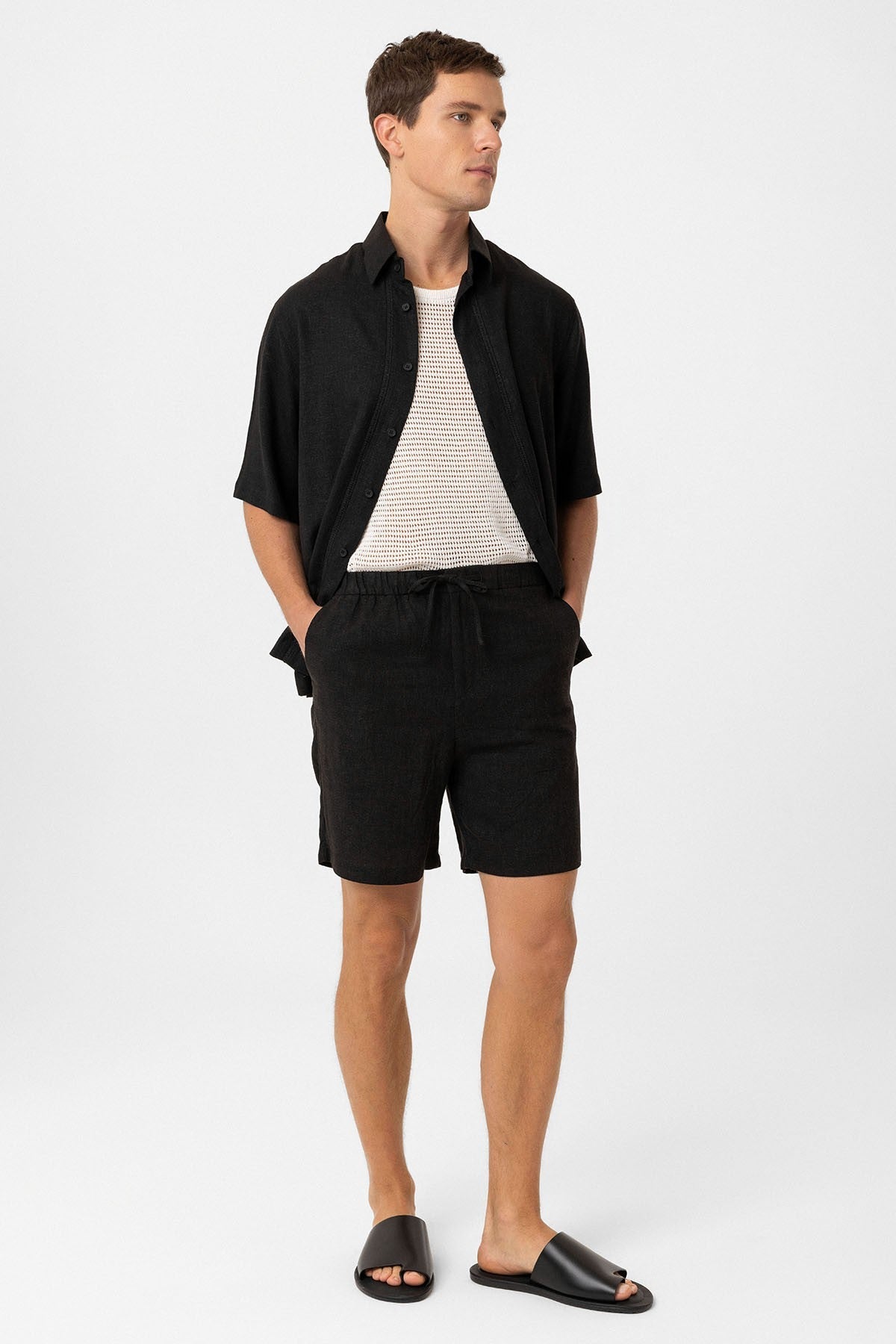 Antioch Men's Linen-Blend Shorts