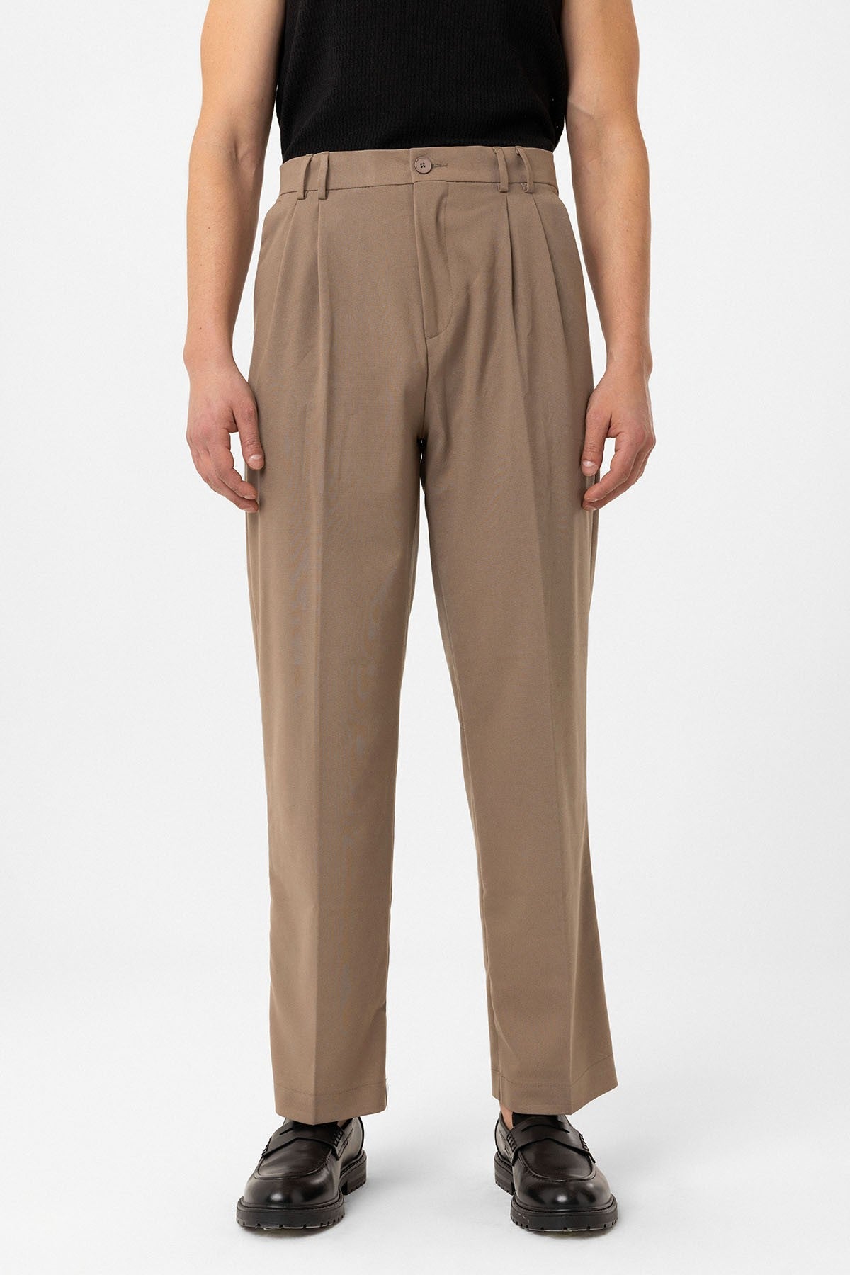 Men's Double-Pleated Baggy-Fit Pants