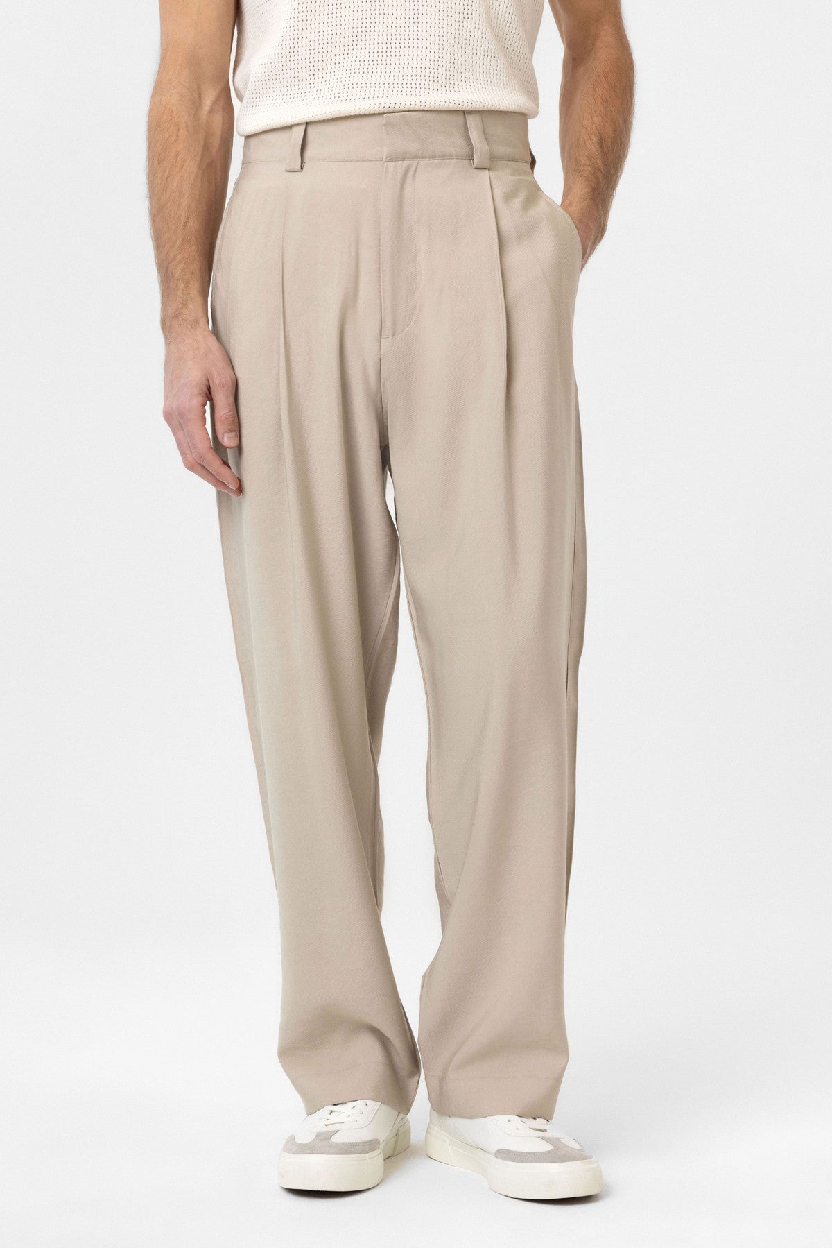 Antioch Pleated Baggy-Fit Men's Pants