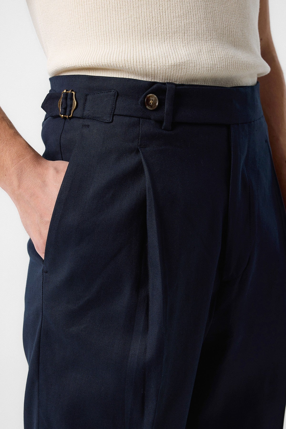 Antioch Italian-Cut High-Waisted Men's Pants