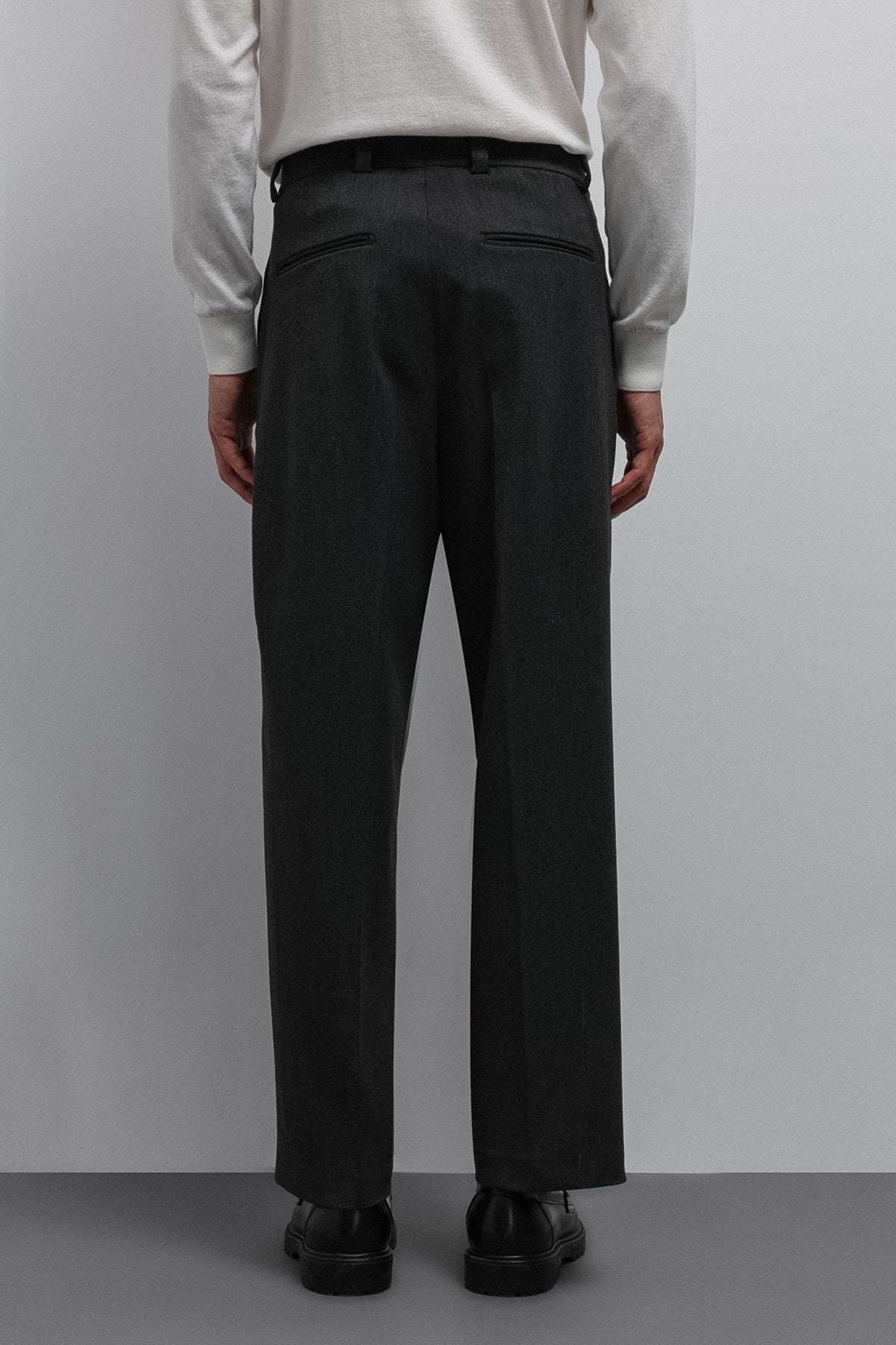 Antioch Relax Fit Baggy Pleated Men's Pants