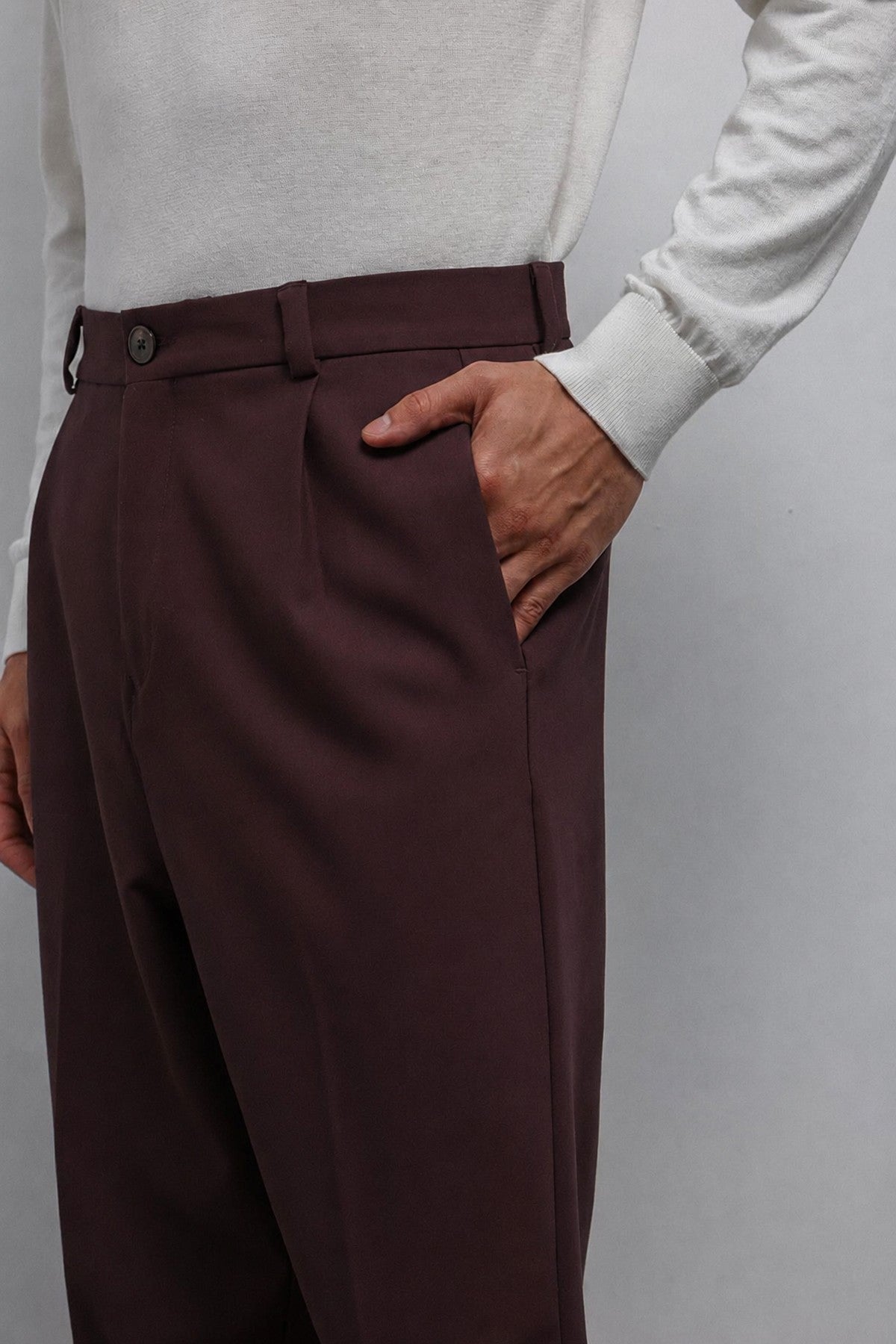 Antioch Relax Fit Baggy Pleated Men's Pants