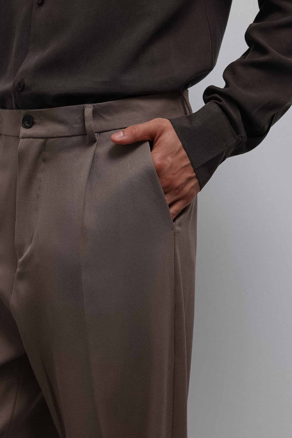 Relax Fit Pleated Men's Pants