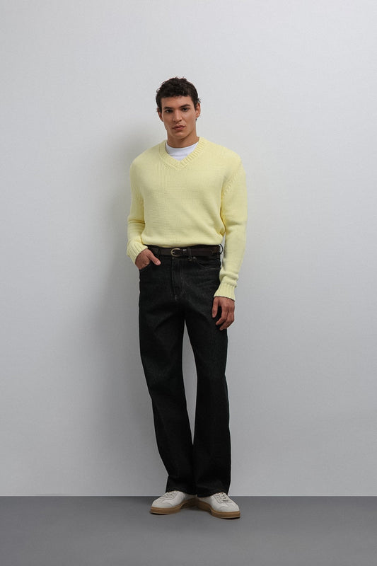 Men's V-Neck Sweater with Antioch Texture