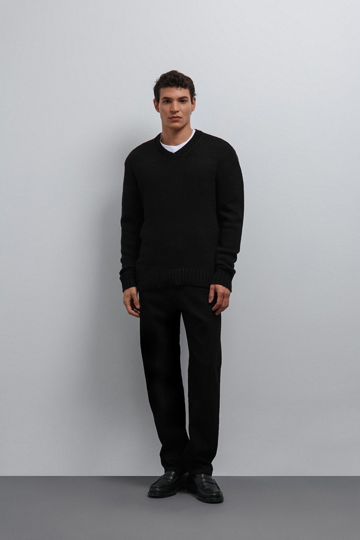 Men's V-Neck Sweater with Antioch Texture