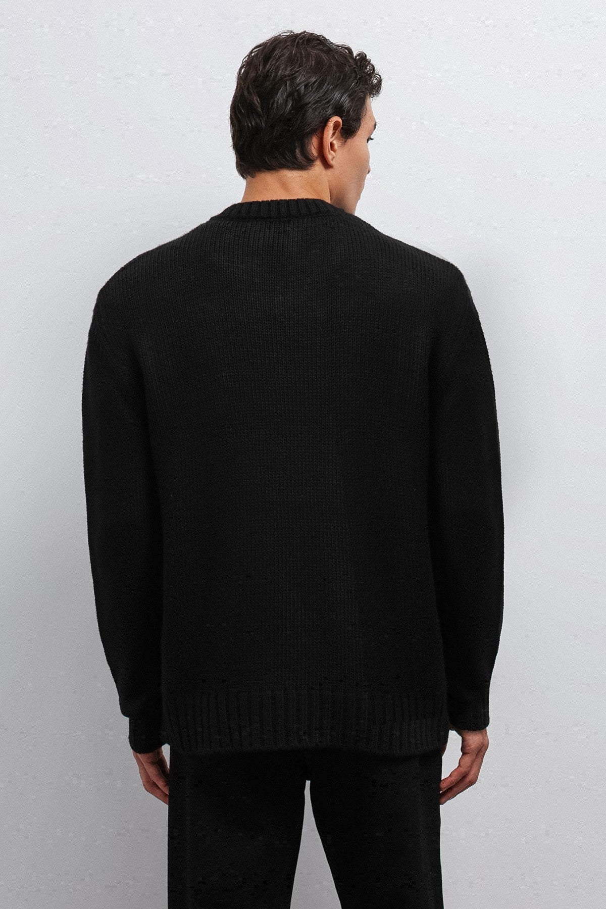 Men's V-Neck Sweater with Antioch Texture