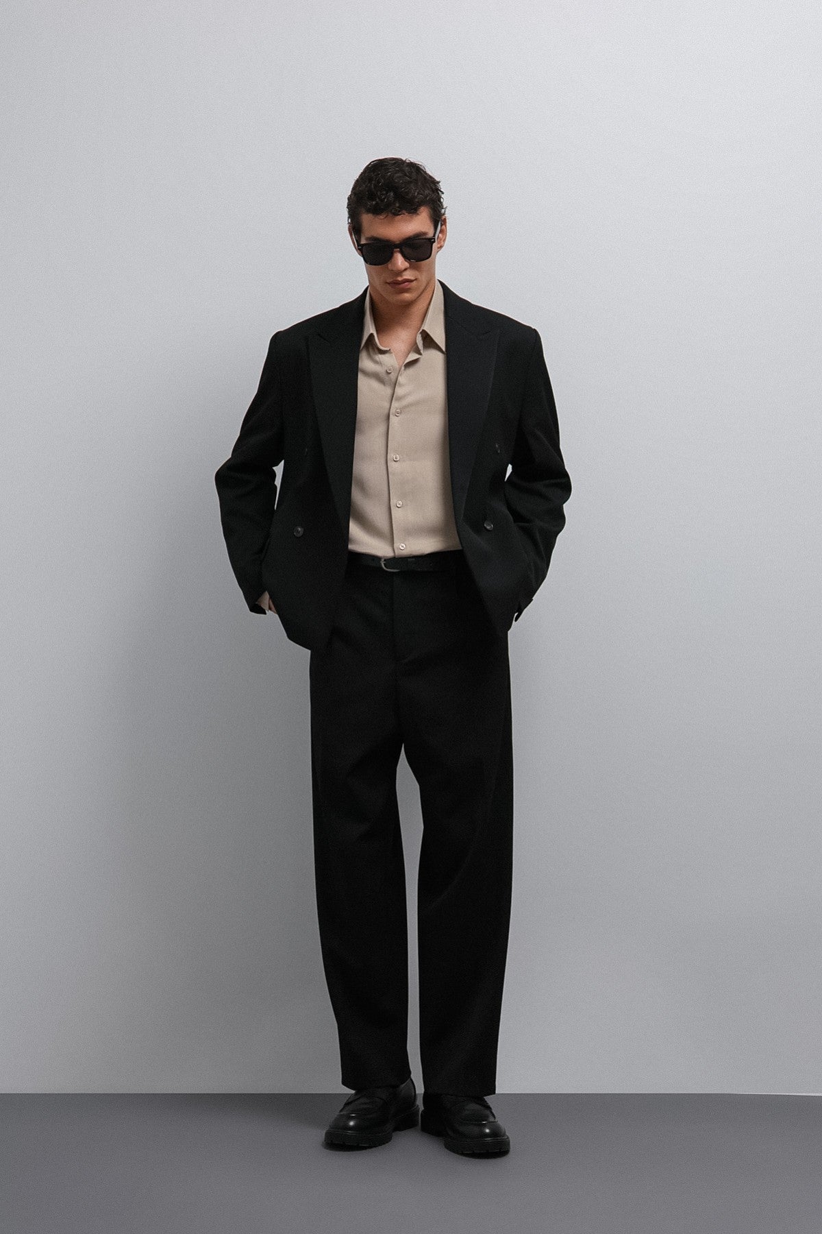 Antioch Kruvaze Relax Crop-Fit Blazer Jacket