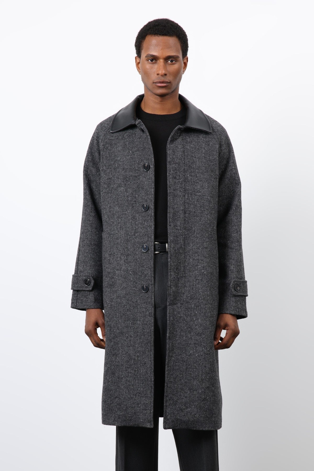 Antioch Men's Wool-Blend Coat with Contrast Collar