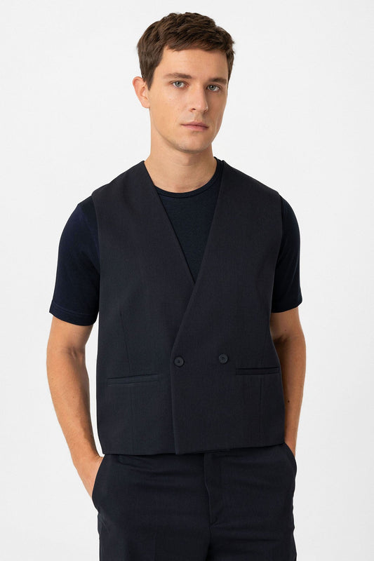 Antioch Men's Technical Relax Fit Vest
