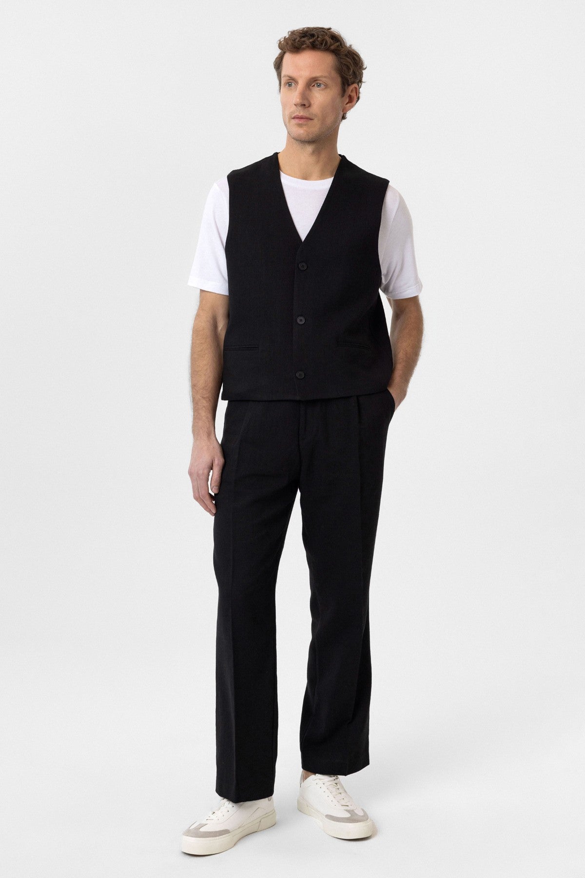 Antioch Relax Fit Men's Linen-Blend Vest