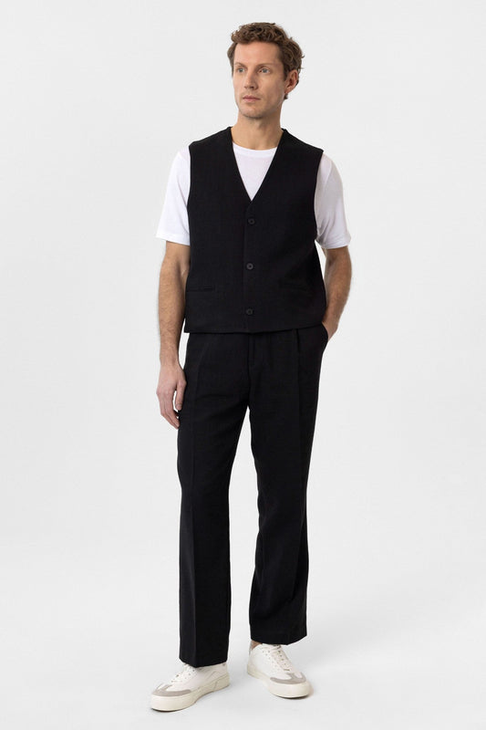 Antioch Relax Fit Men's Linen-Blend Vest