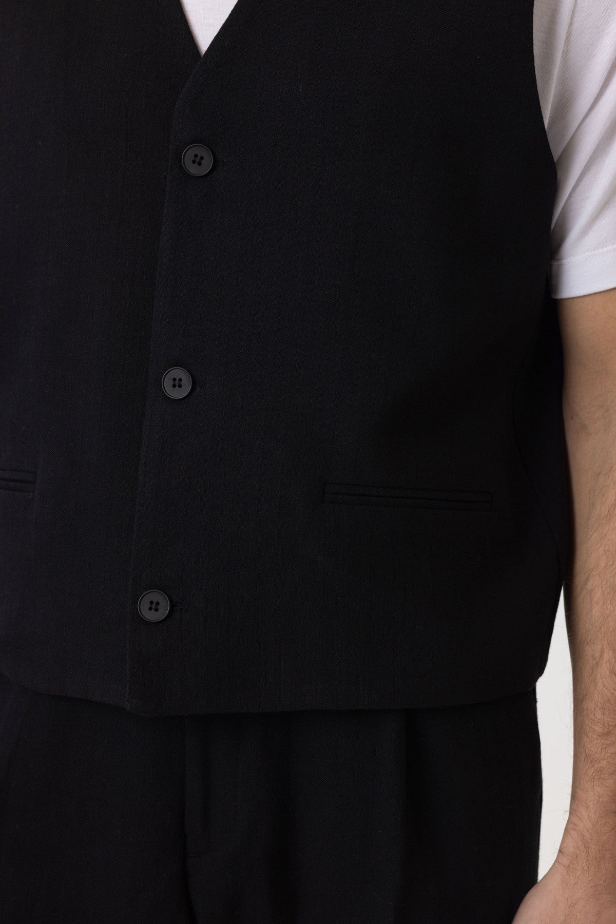 Antioch Relax Fit Men's Linen-Blend Vest
