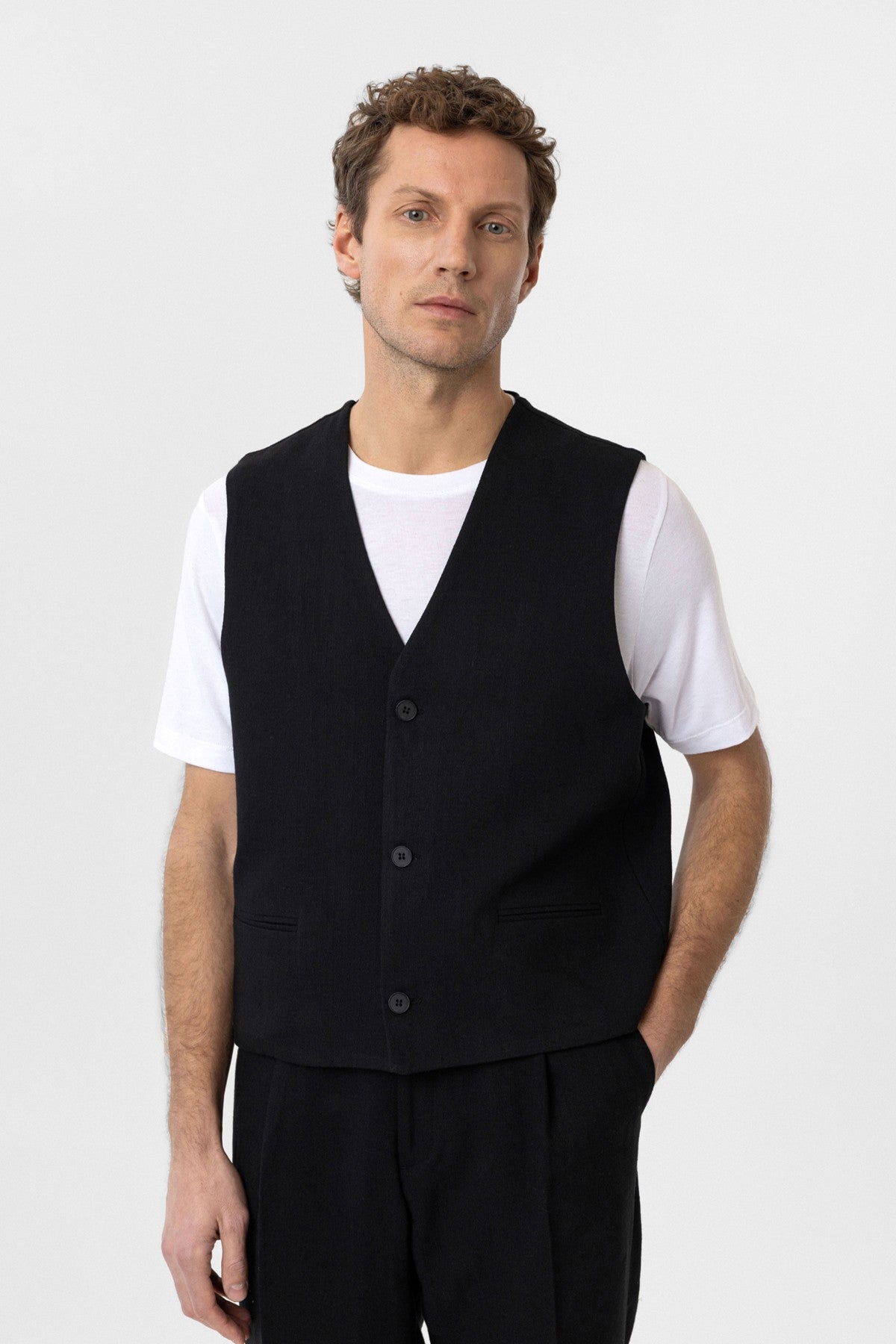 Antioch Relax Fit Men's Linen-Blend Vest