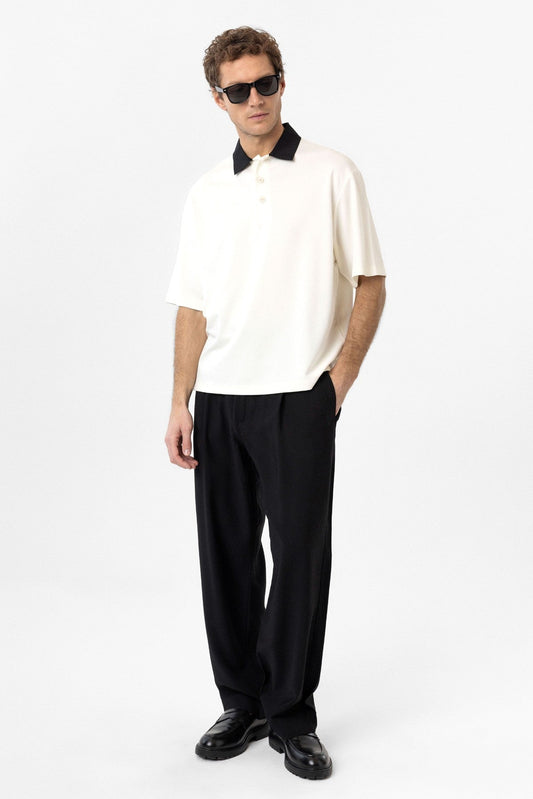 Men's T-Shirt with Contrast Collar and Interlock Weave