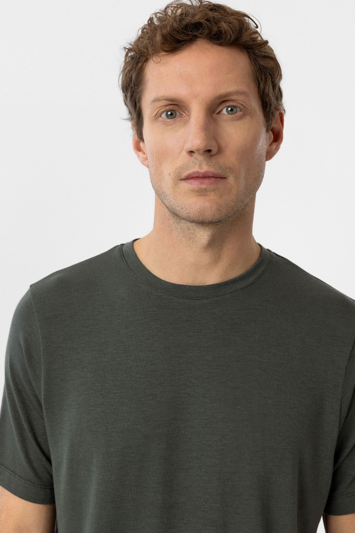 Regular Fit Basic Men's T-Shirt