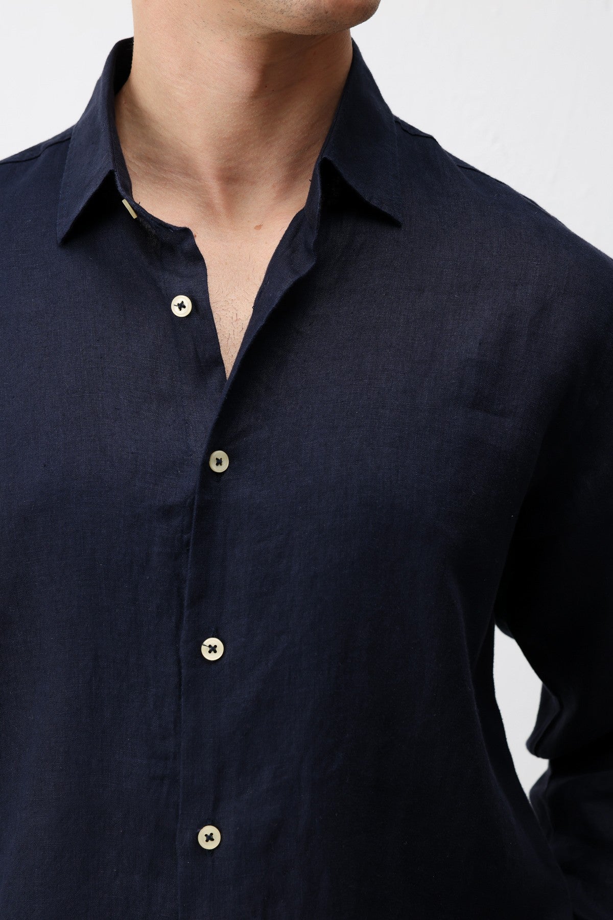 Antioch 100% Linen Relaxed-Fit Men's Shirt