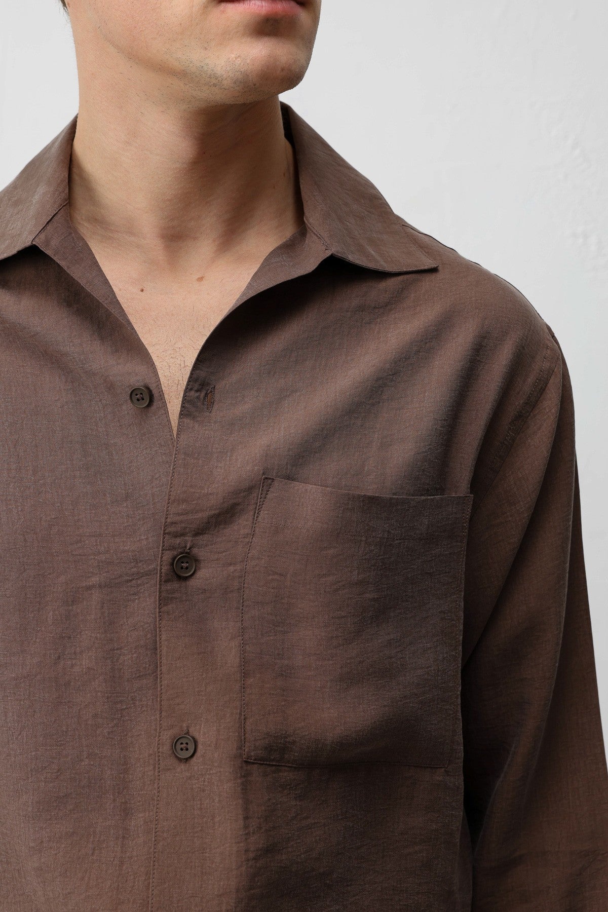 Antioch Men's Shirt with a Wide Collar in a Lyocell Blend