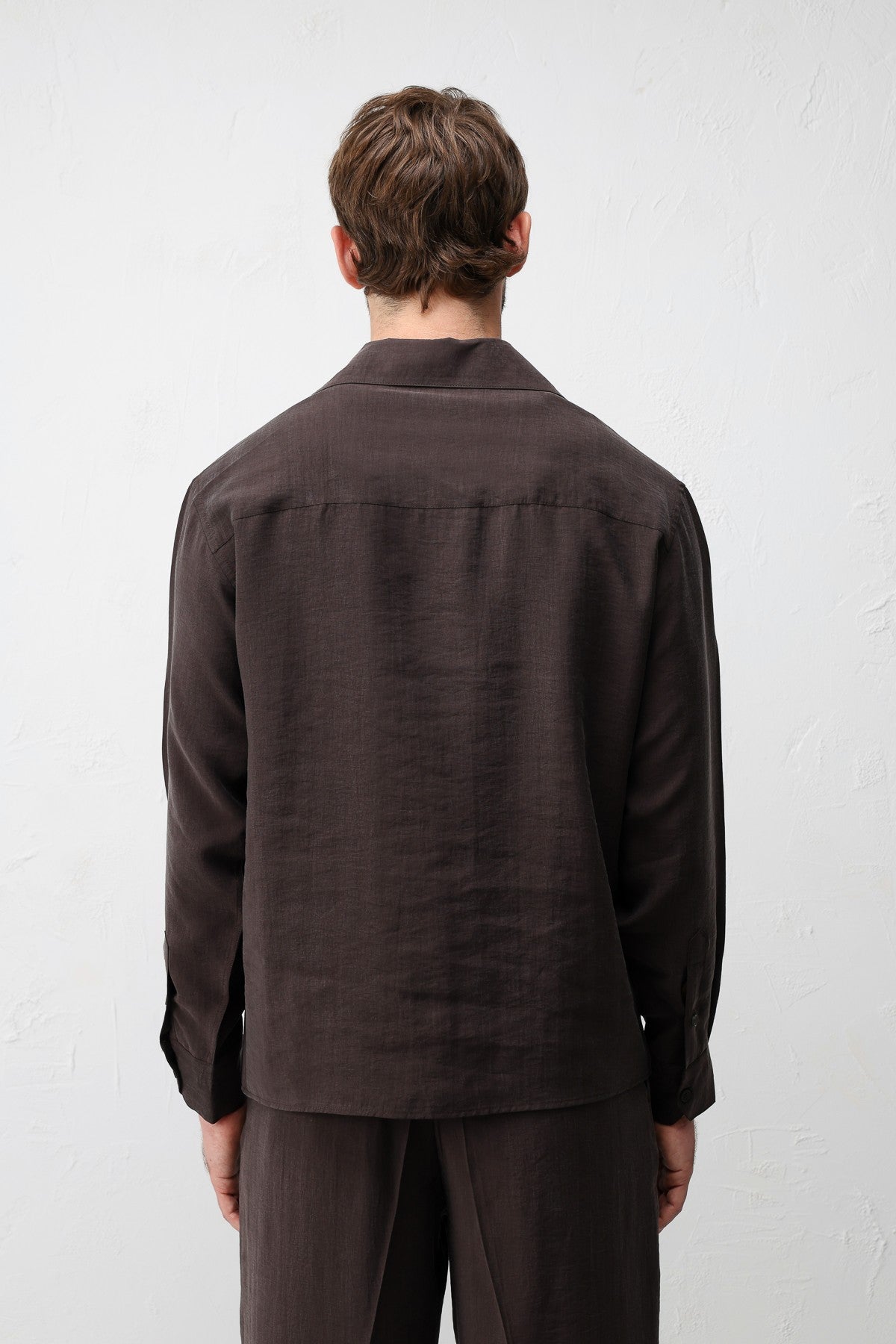 Antioch Men's Shirt with a Wide Collar in a Lyocell Blend