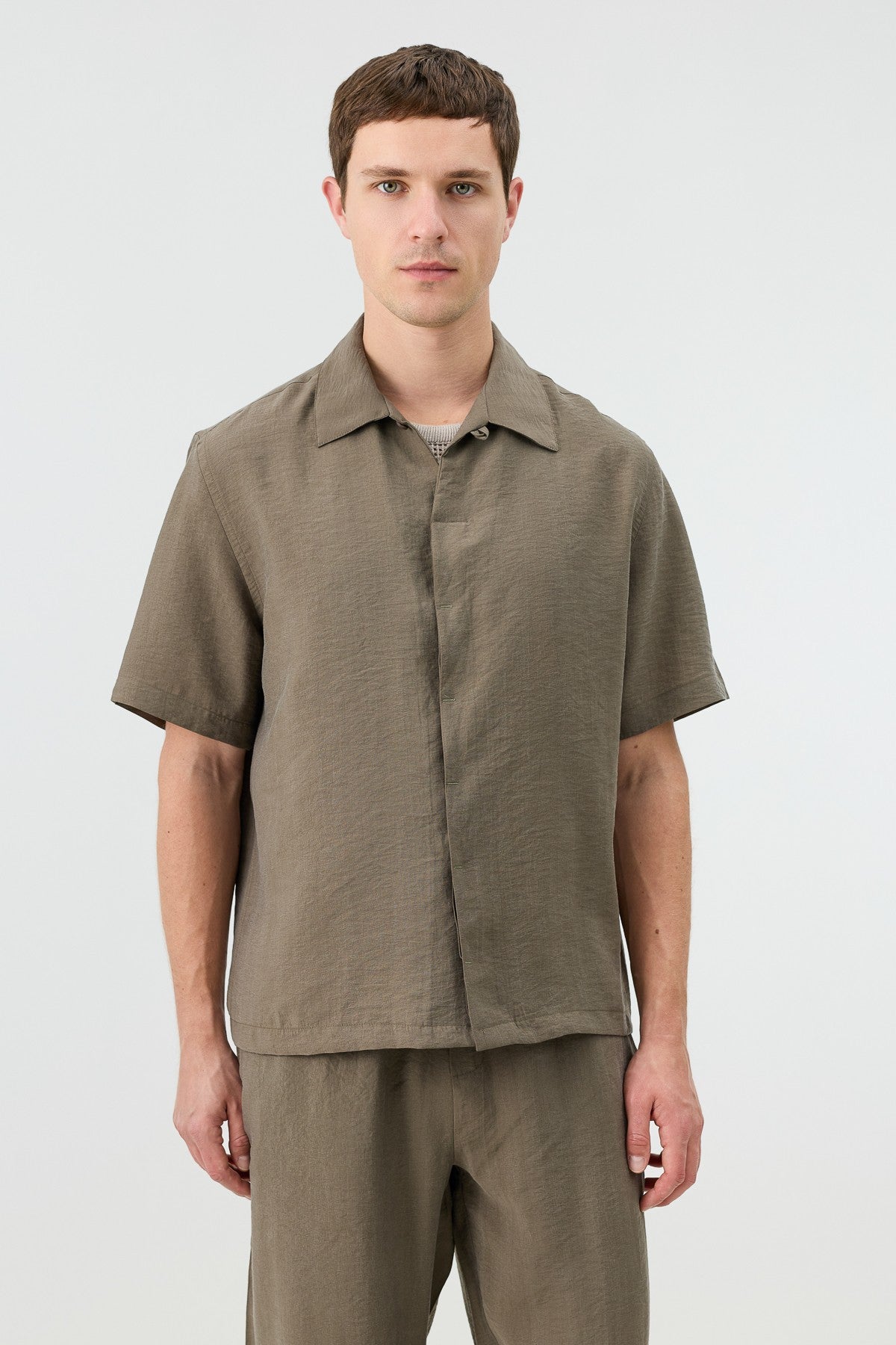 Antioch Lyocell-Blend Hidden-Button Men's Shirt