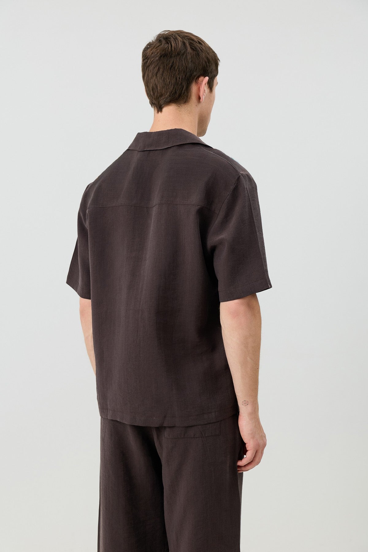 Antioch Lyocell-Blend Hidden-Button Men's Shirt