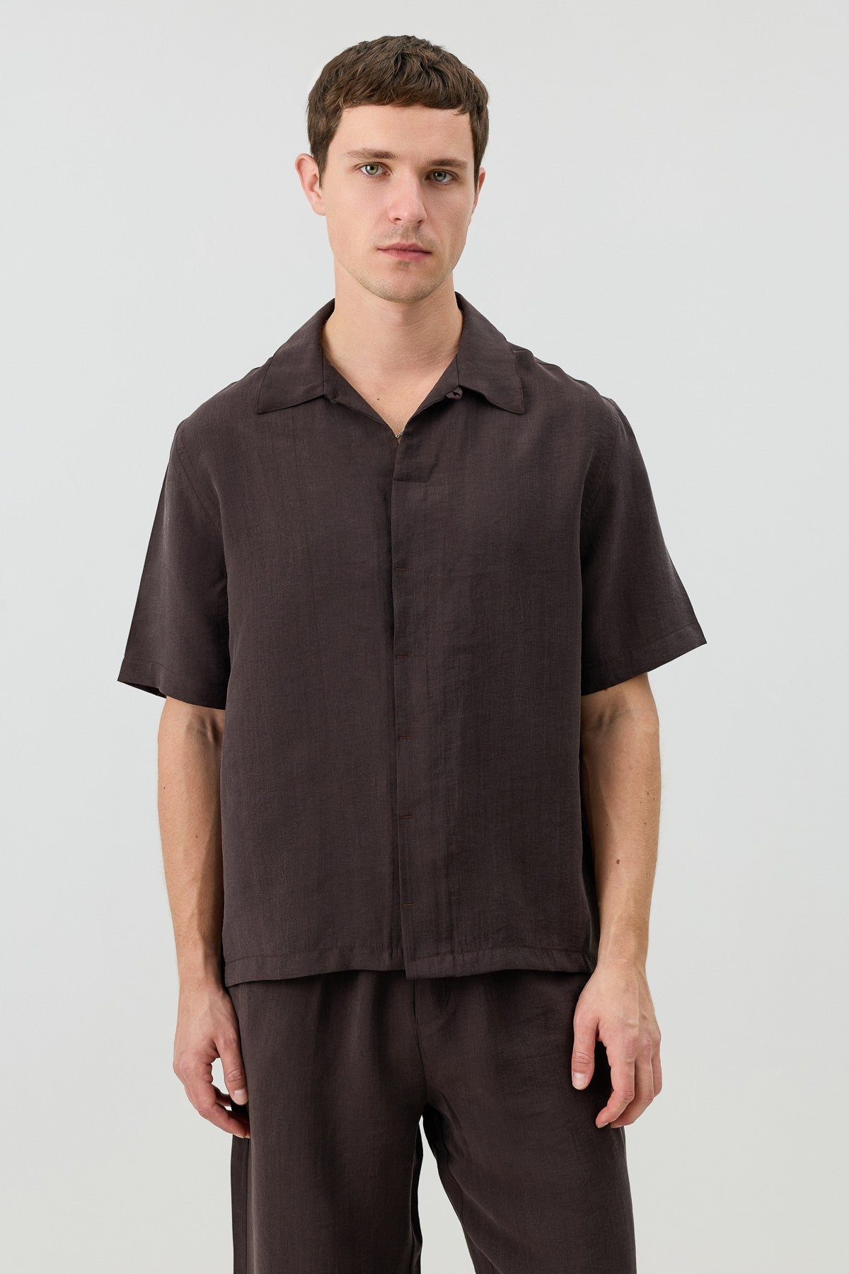 Antioch Lyocell-Blend Hidden-Button Men's Shirt