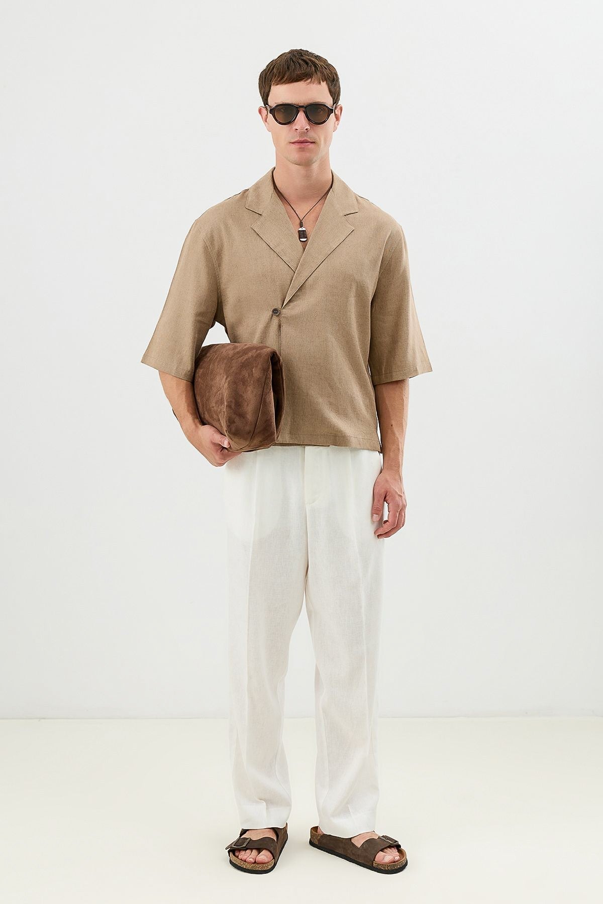 Men's Relaxed-Fit Symmetrical Shirt with Linen Blend
