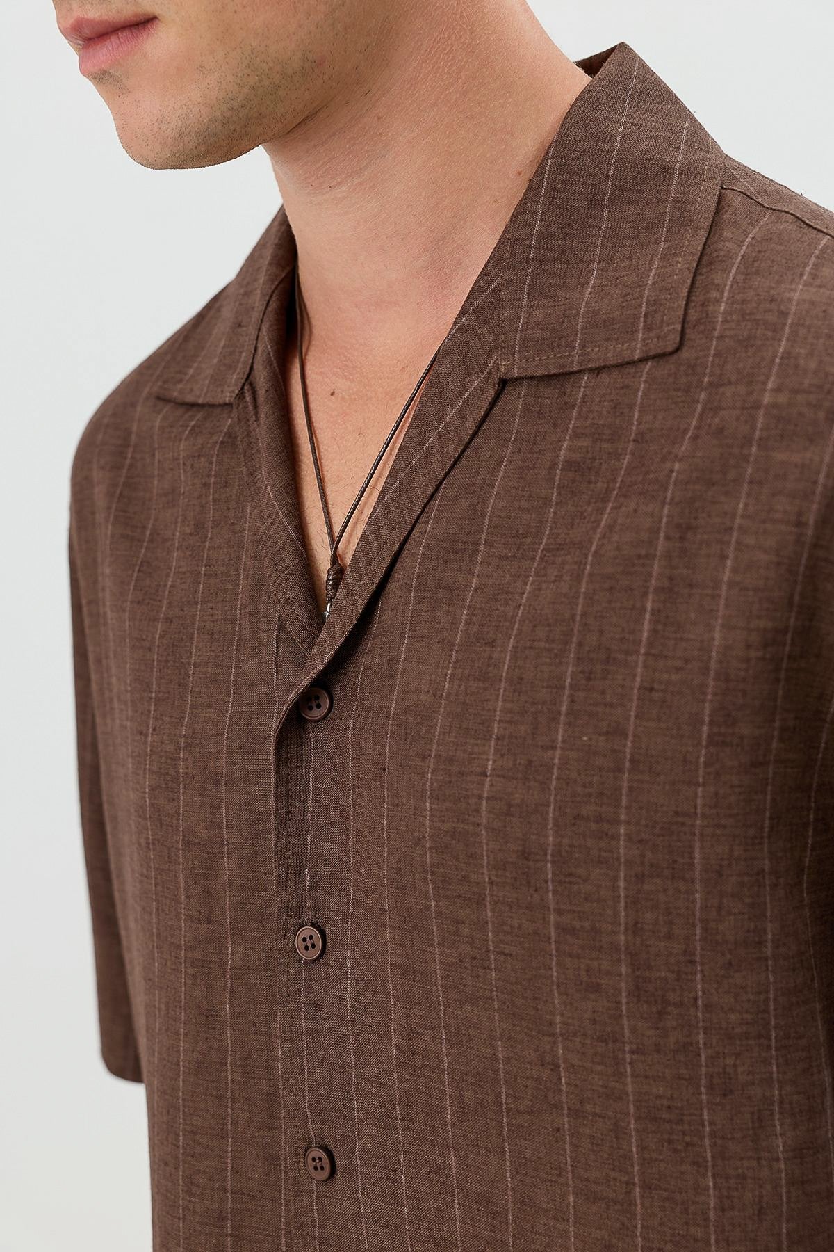 Men's Short-Sleeve Striped Relaxed-Fit Shirt with Linen Blend