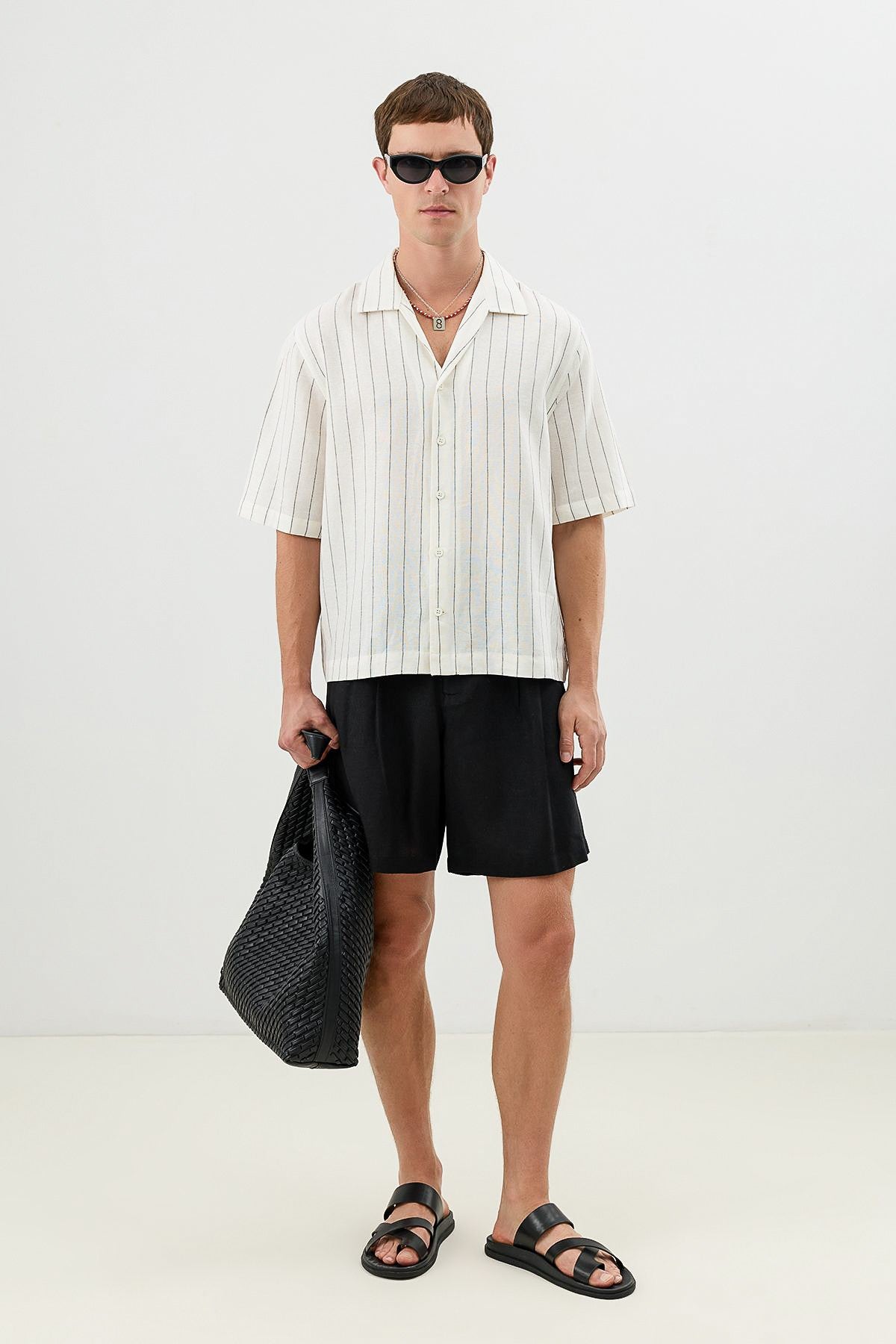 Men's Short-Sleeve Striped Relaxed-Fit Shirt with Linen Blend