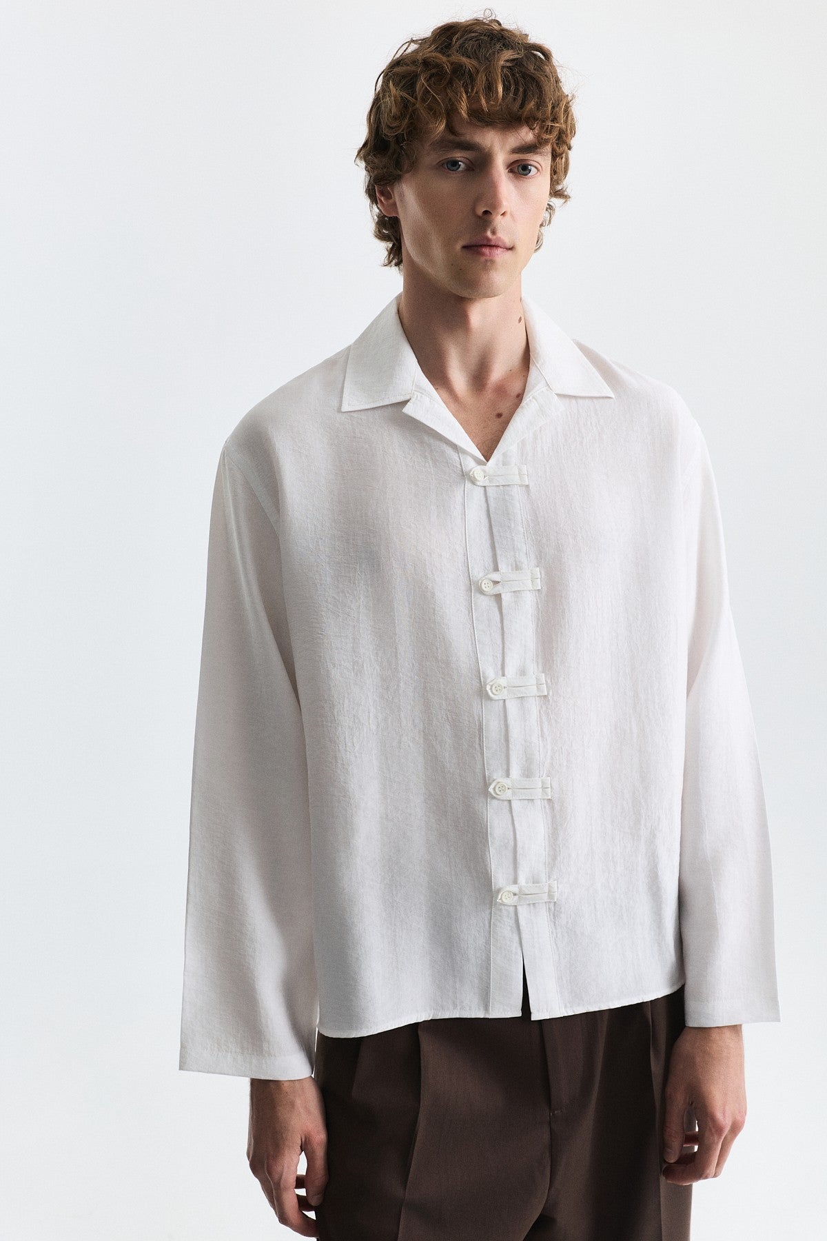 Embellished Button Relaxed Shirt