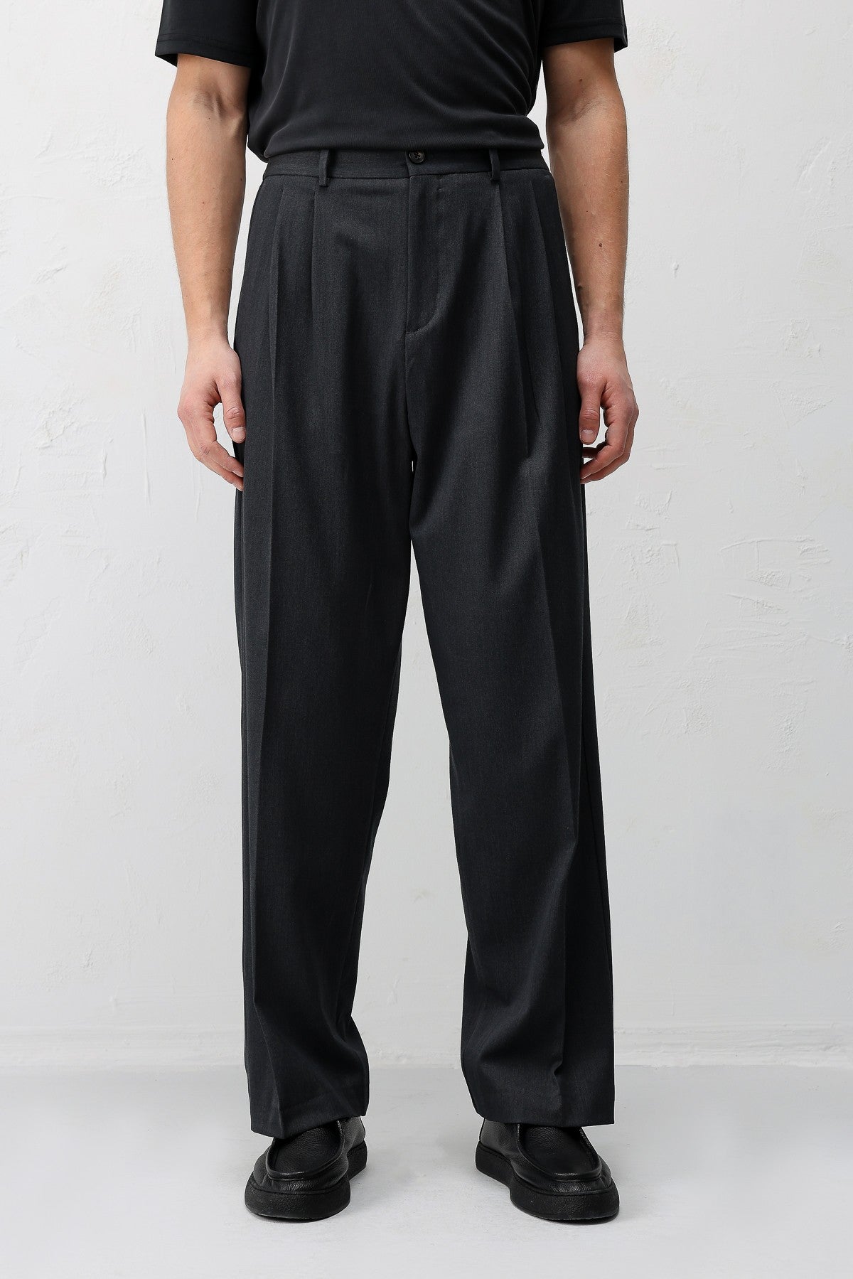 Relaxed-Fit Men's Pants