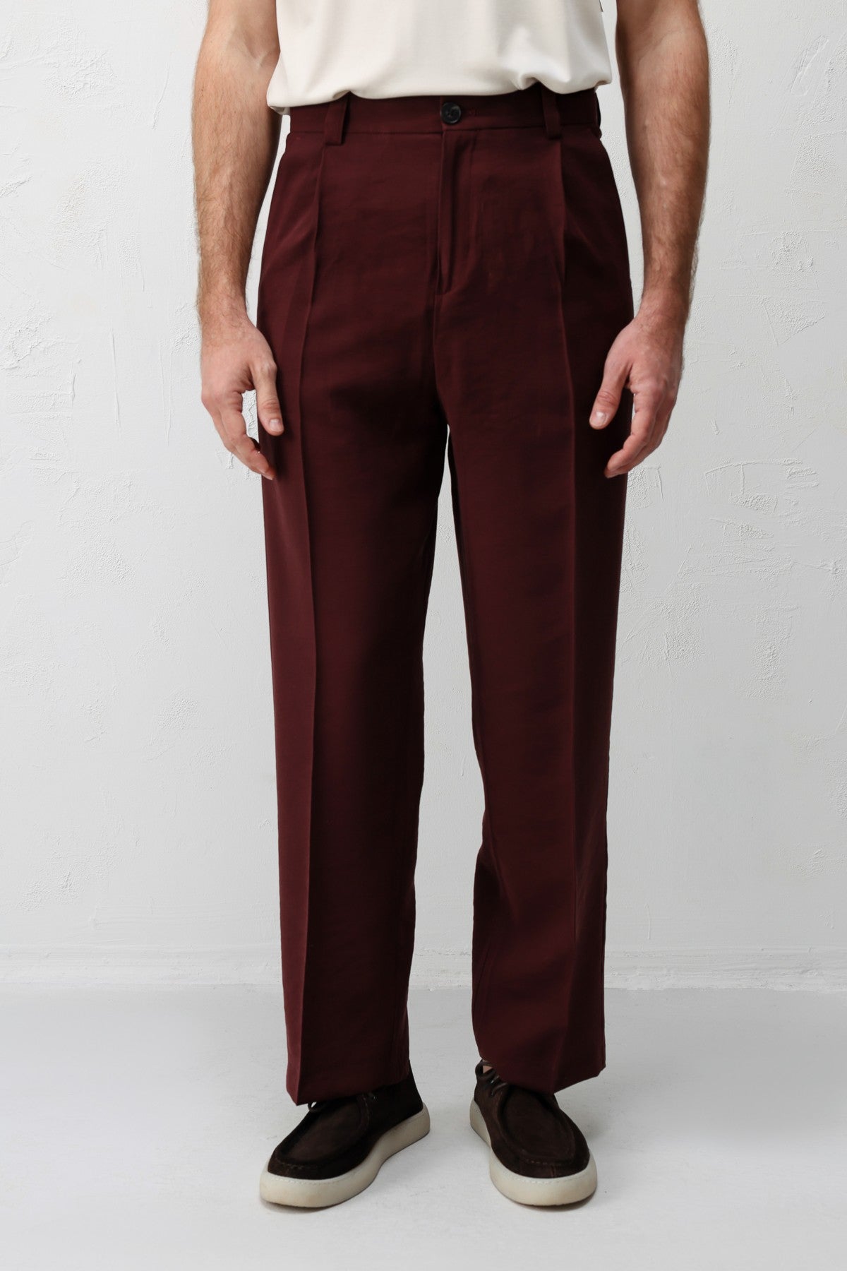 Antioch Pleated Relaxed-Fit Men's Pants