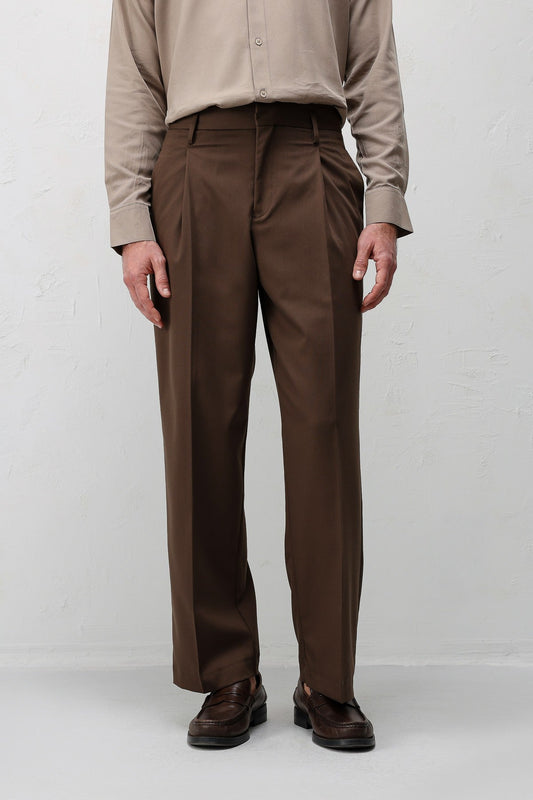 Antioch Relaxed-Fit Pleated Men's Pants
