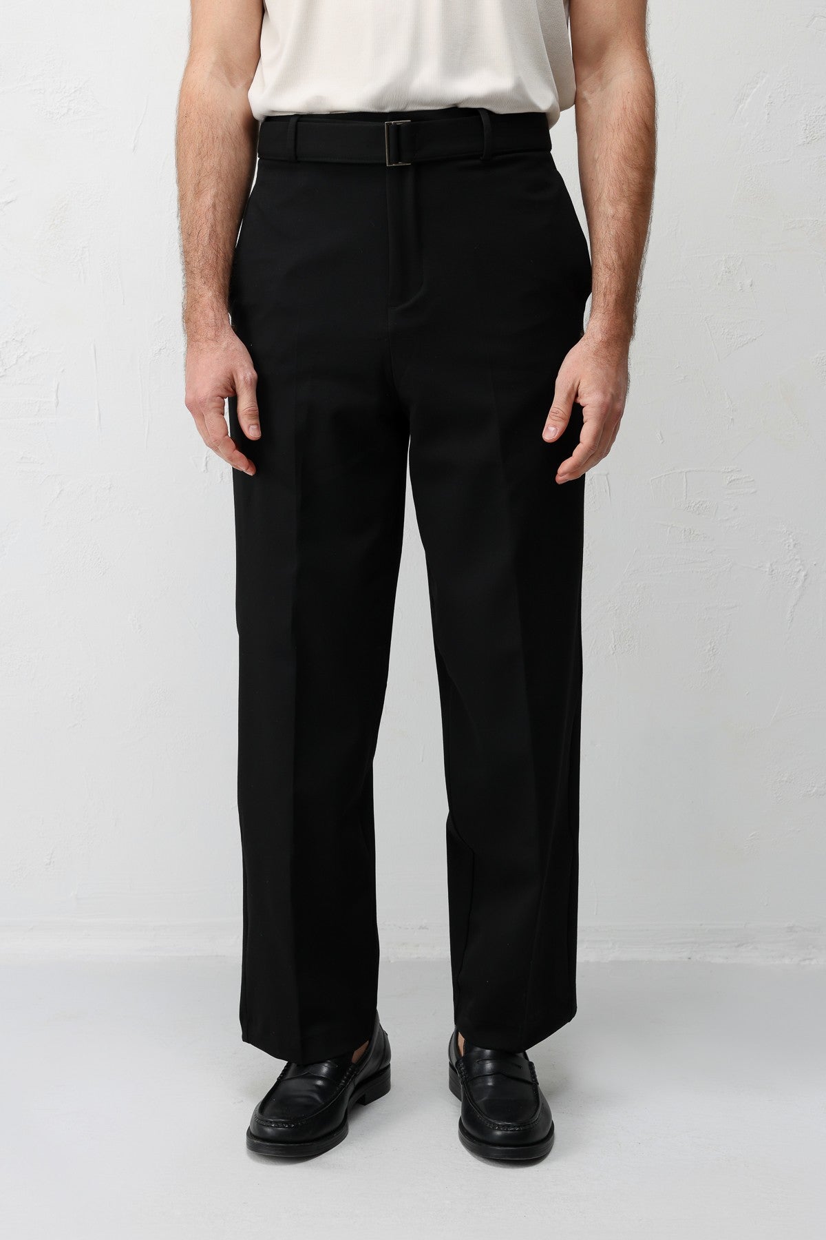 Antioch Relaxed-Fit Men's Pants with a Belt