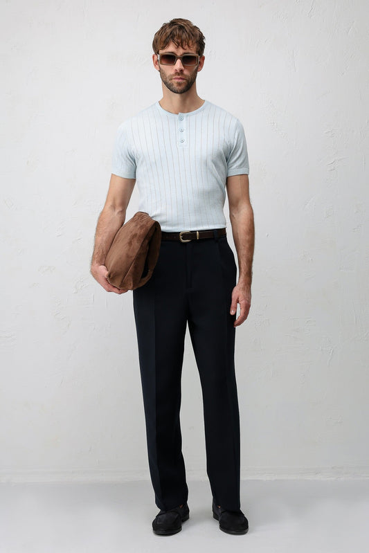 Pleated Relaxed-Fit Men's Pants