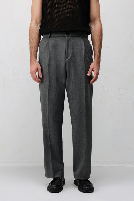 Pleated Relaxed-Fit Men's Pants