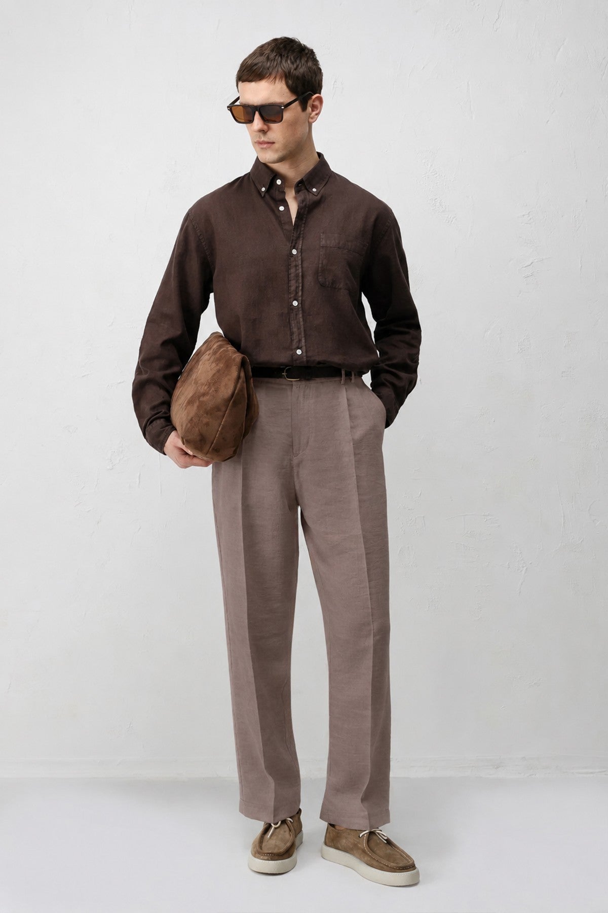 Lyocell Relaxed-Fit Pleated Men's Pants