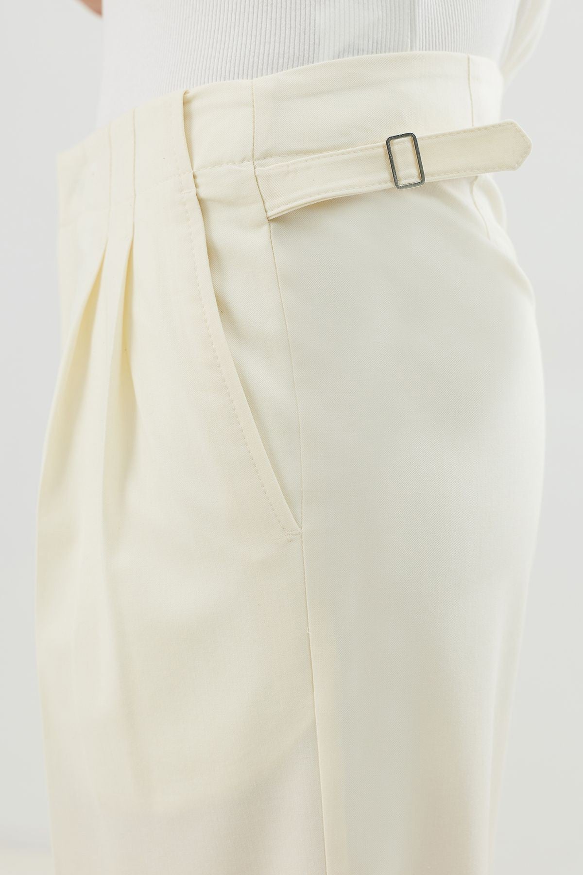 Men's Pants with Double-Pleated Cuff Detail