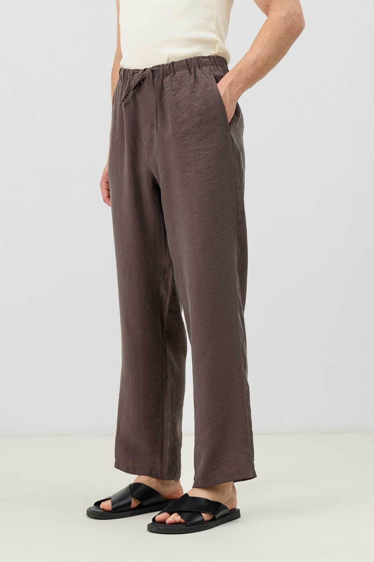 Men's Relaxed-Fit Pants with Lyocell Blend