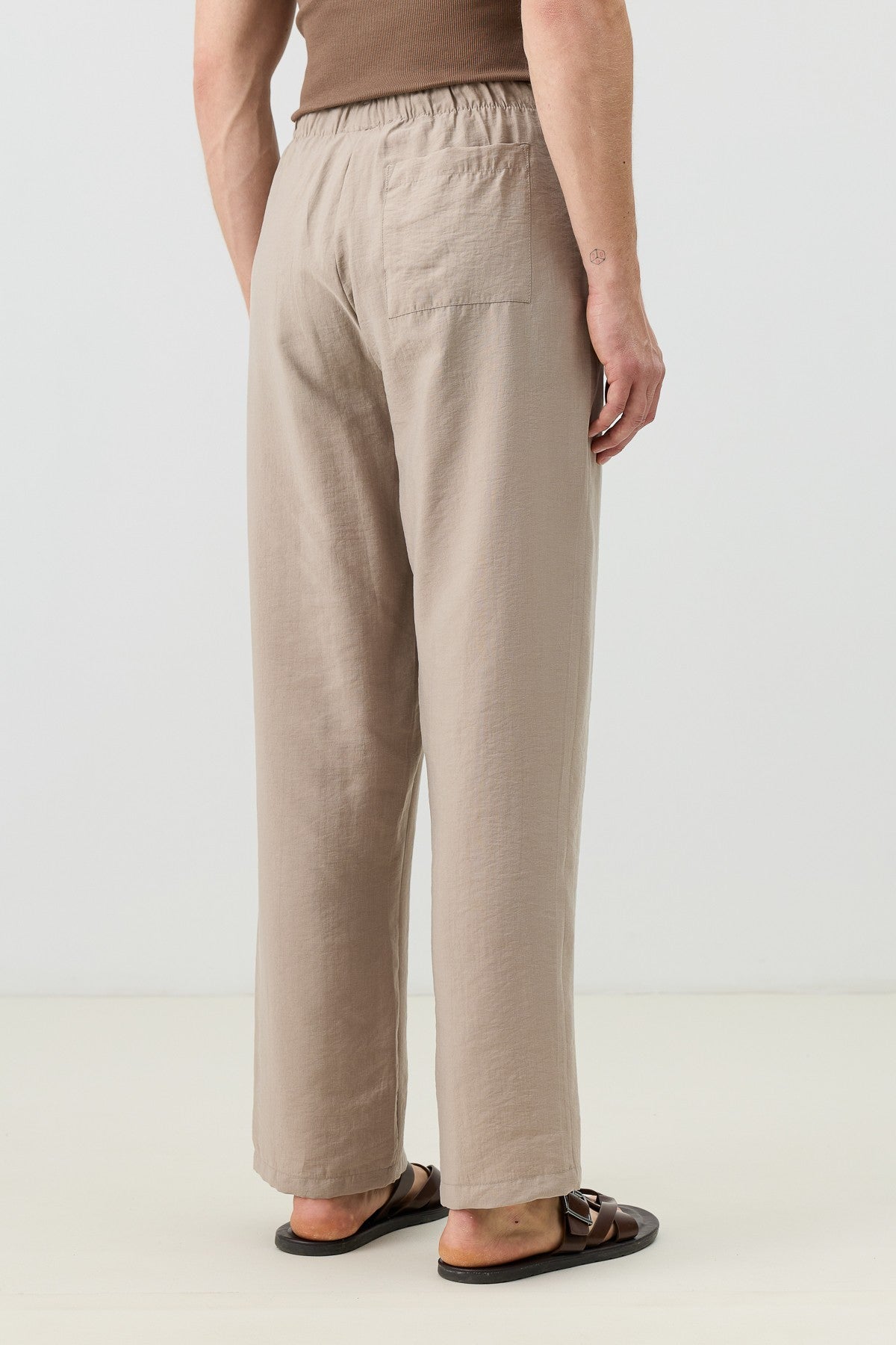 Men's Relaxed-Fit Pants with Lyocell Blend