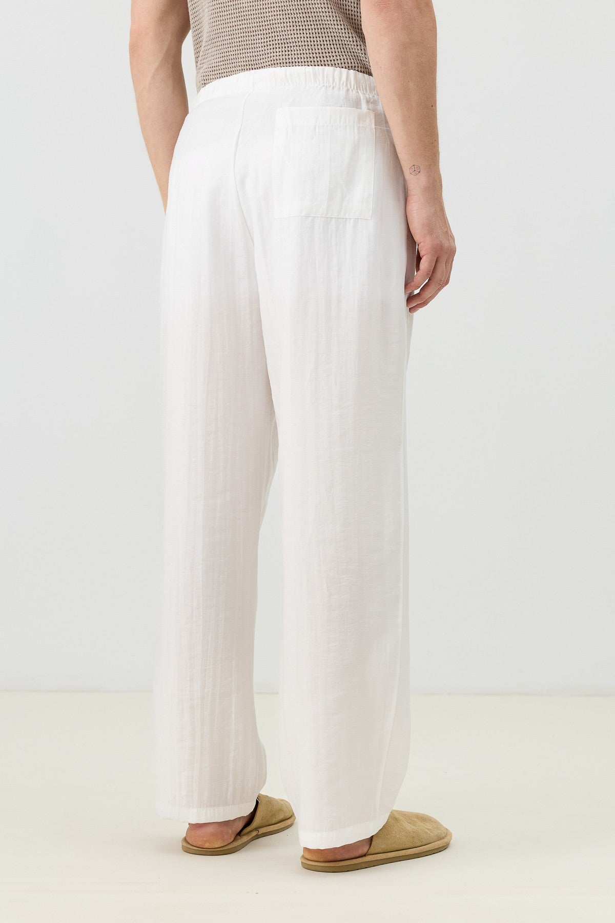 Men's Relaxed-Fit Pants with Lyocell Blend
