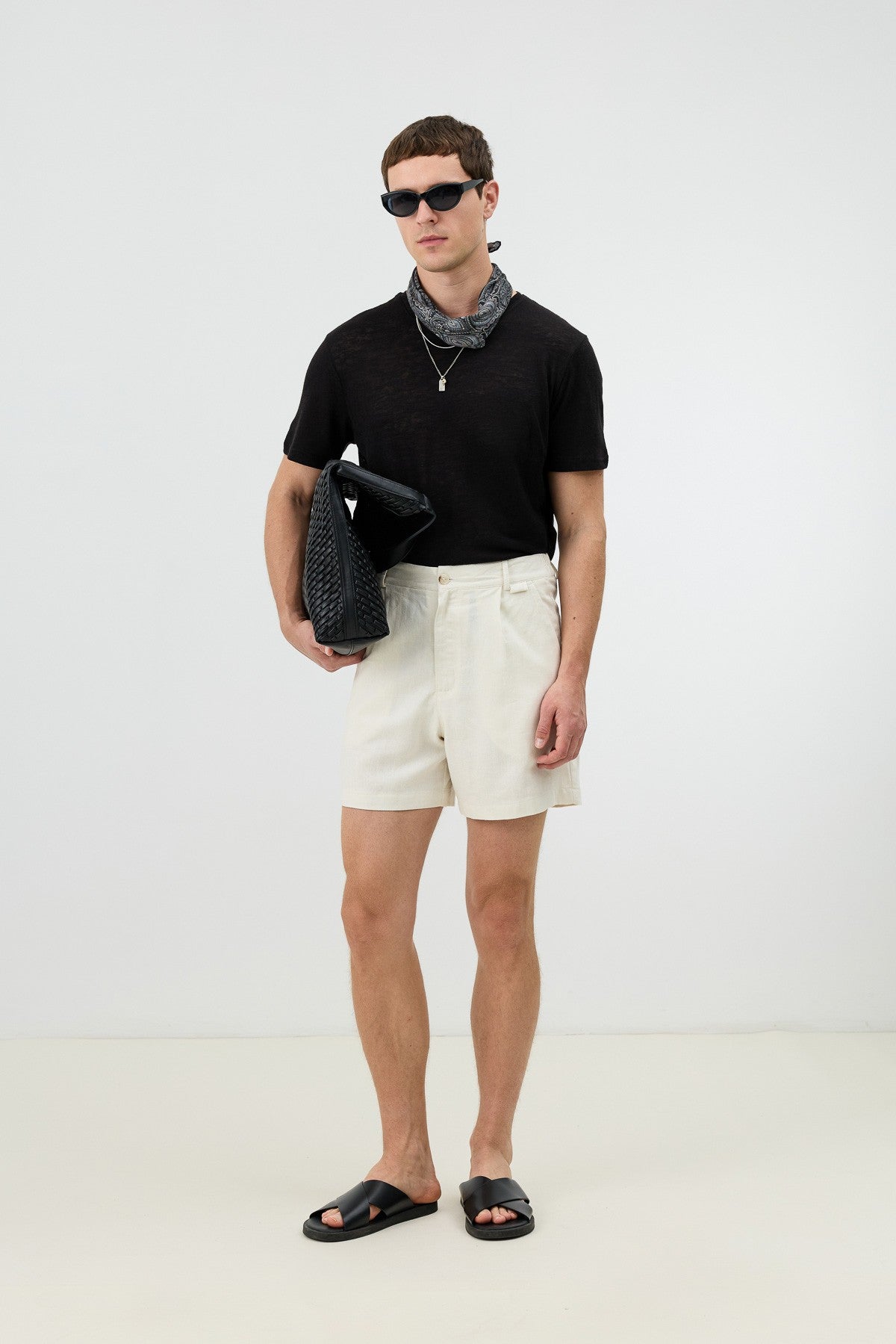 Antioch Men's Textured Linen-Blend Shorts