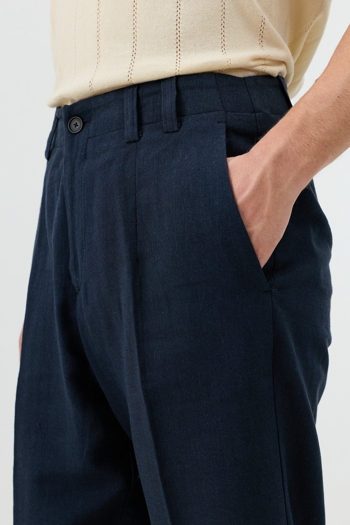 Men's Pants with Herringbone Pattern in Antioch Linen Blend