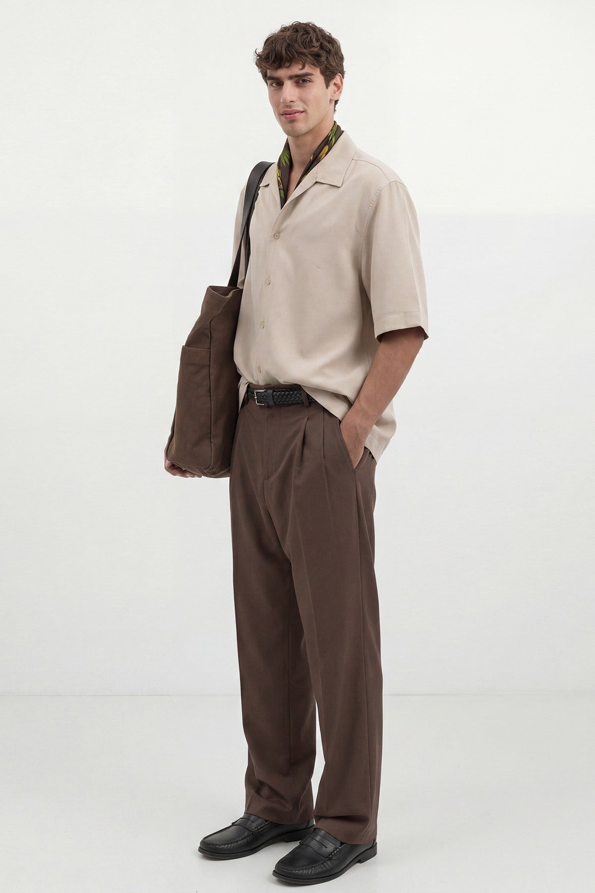 Pleated Relaxed-Fit Men's Pants