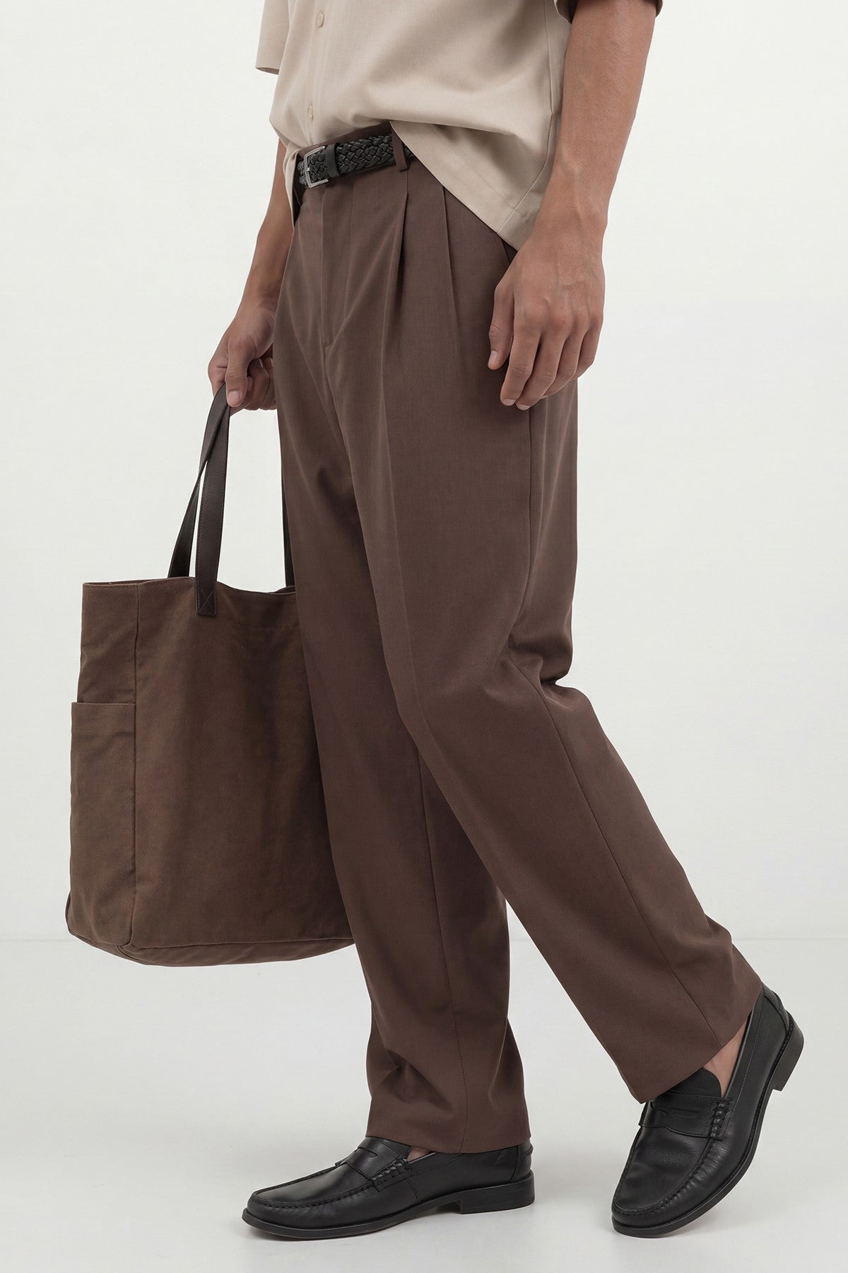 Pleated Relaxed-Fit Men's Pants