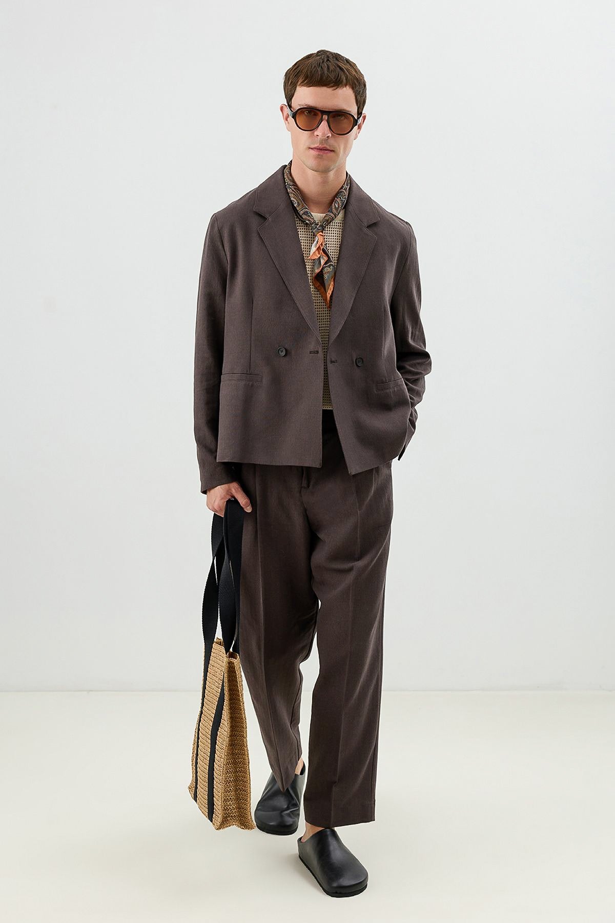 Men's Pleated Pants with Linen Blend