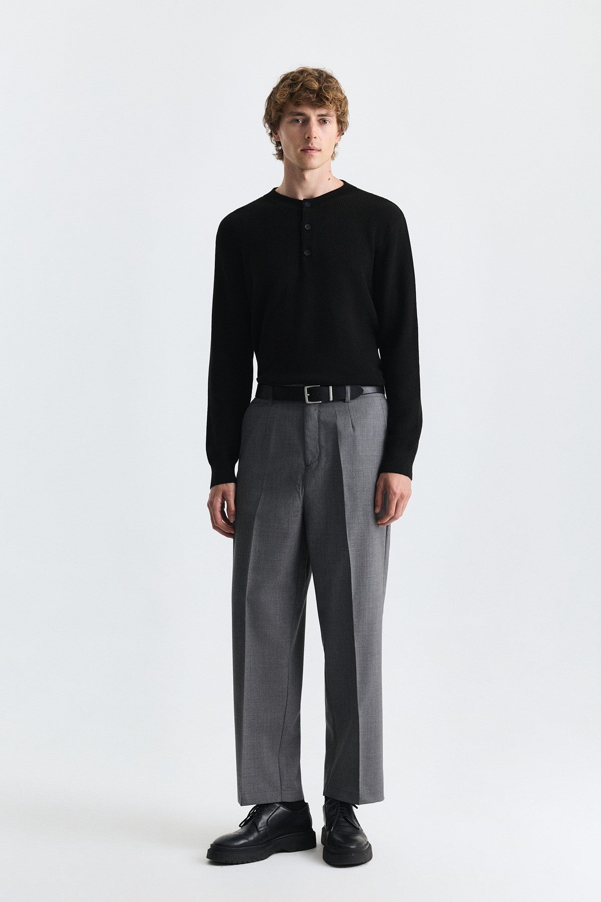 Wool-Blend Pleated Pants