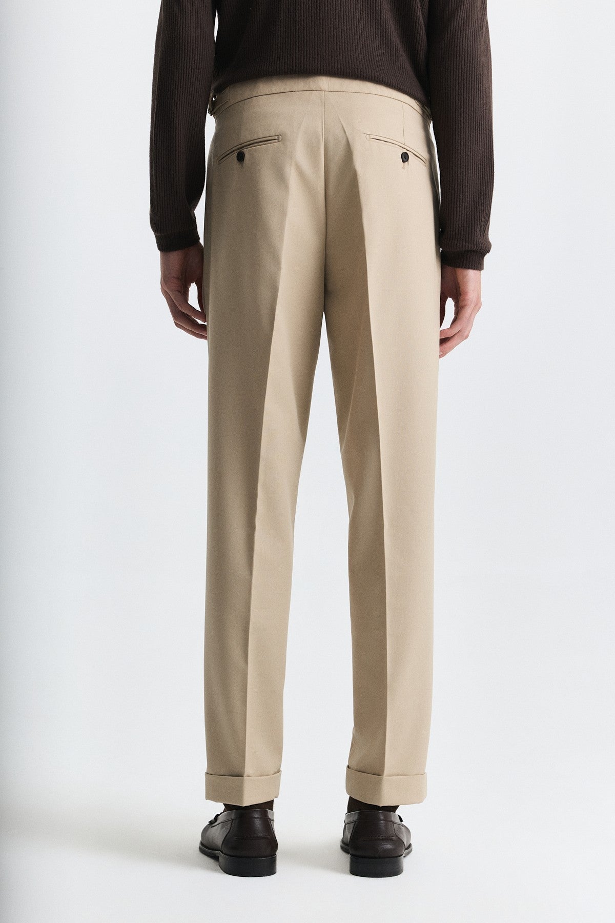 Relaxed-Fit Wool-Blend Pleated Pants