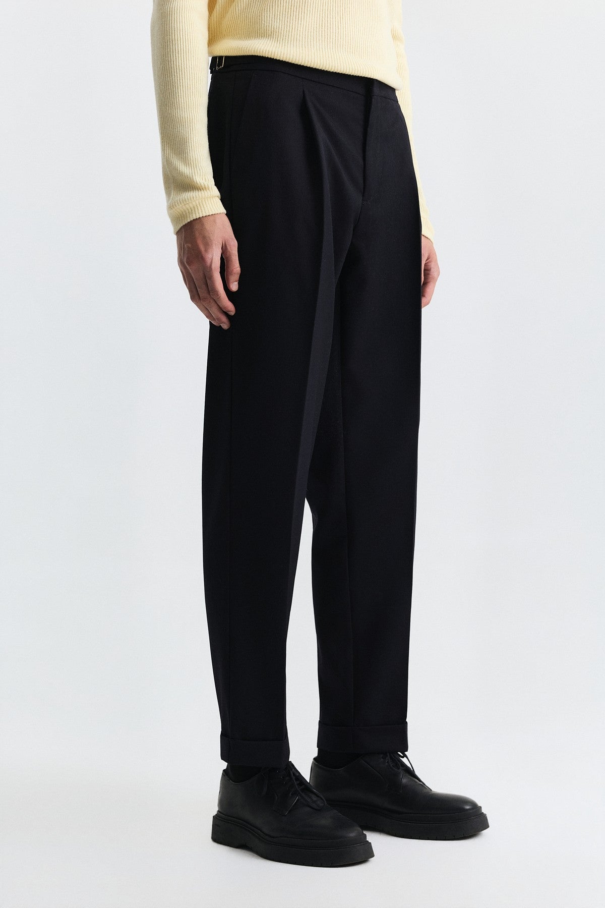 Relaxed-Fit Wool-Blend Pleated Pants