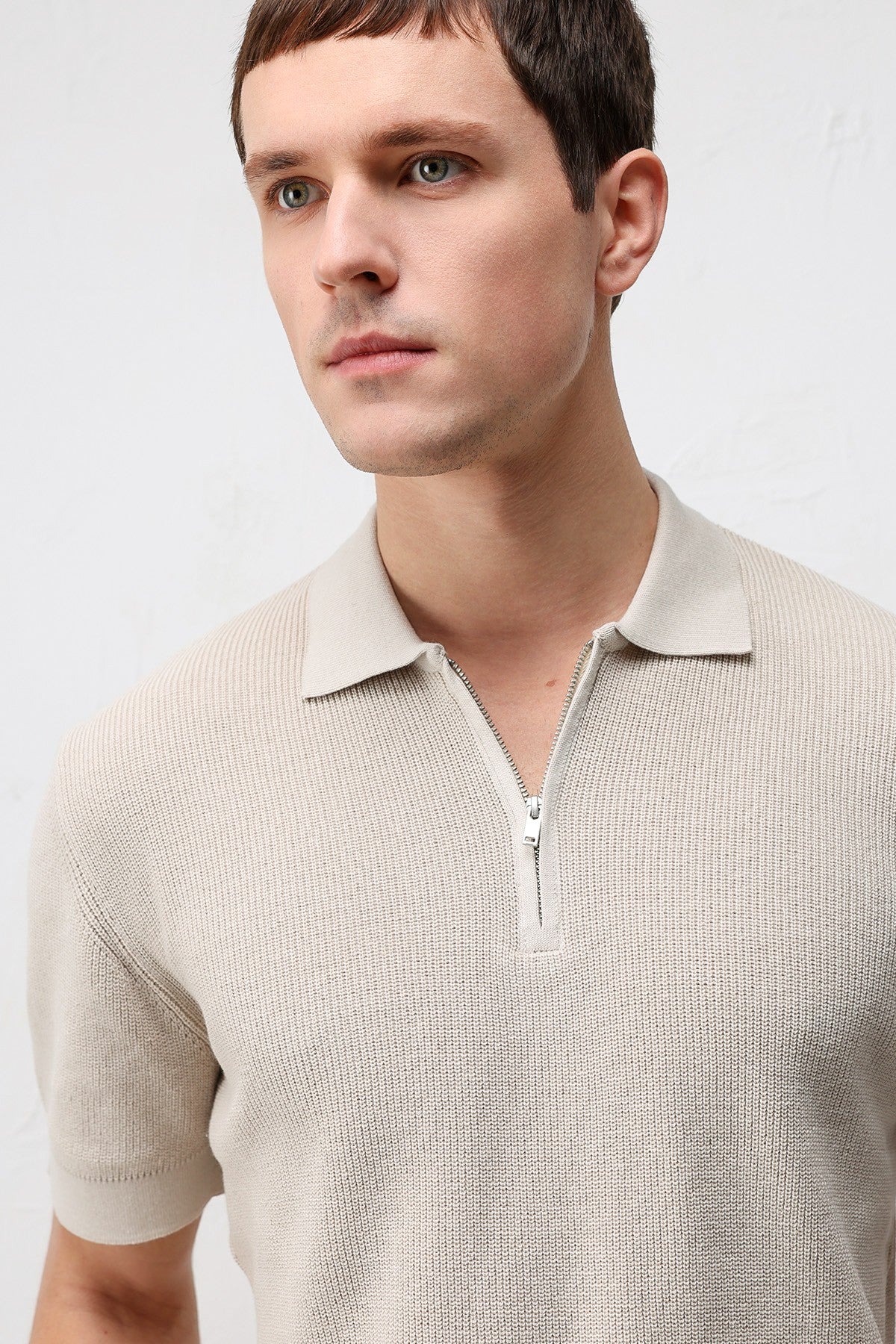 Antioch Comfort Slim Men's Zipper-Front Knit T-Shirt